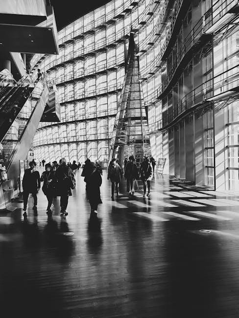 Innovative Silhouettes That Transform⁣ Traditional⁣ Fashion